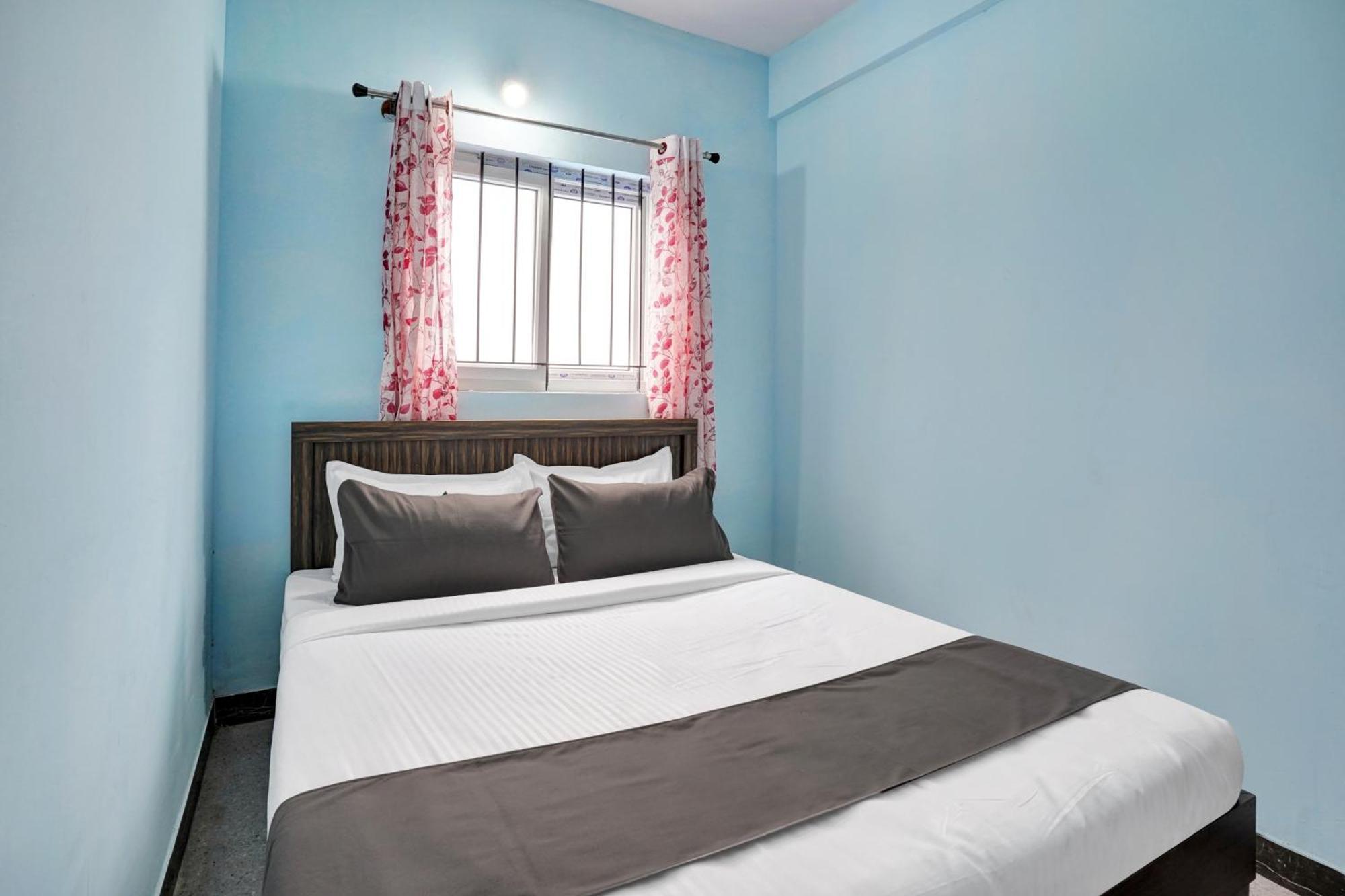 Hotel O Harsha Inn Bangalore Bagian luar foto